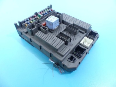 Блок керування модуль bsi citroen c8 9649477380 фото №1