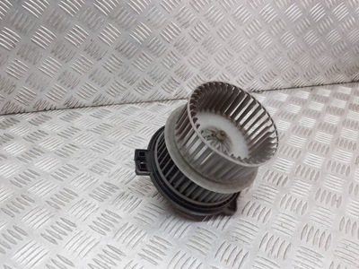 Вентилятор обдув toyota yaris i 194000-1210 фото №1