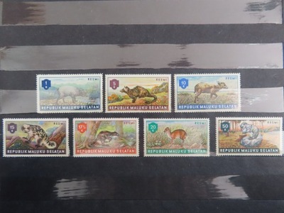 Zestaw znaczków Fauna, D677