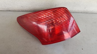 Лампа задня задня ліва peugeot 407 kombi фото №1