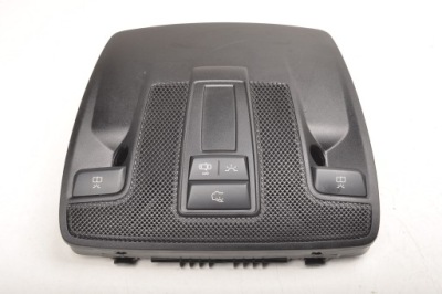 Mercedes w176 освітлення лампа кабіни салону a0009000802 фото №1