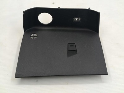 Корпус защита заглушка usb peugeot 5008 2 9810274277 фото №1