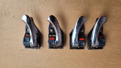 Ручка внутренняя правая левая toyota rav4 iv 12-18 фото №1