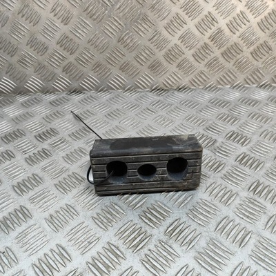 Tesla model x 2017 роз'єм домкрата перемикання передач фото №1