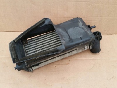 Интеркулер радиатор bv619l440cl focus mk3 1.6 d фото №1