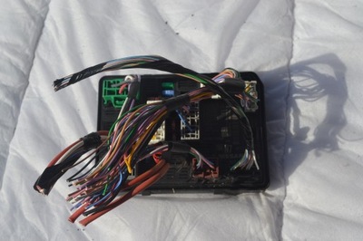 Модуль bcm renault clio v 284b77213r хэтчбек фото №1