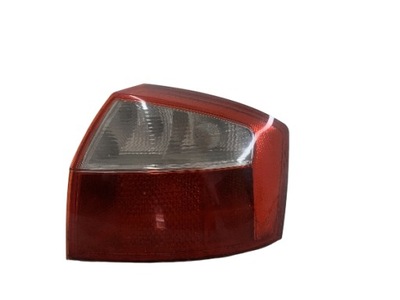 AUDI A4 B6 LAMPA PRAWA TYŁ SEDAN