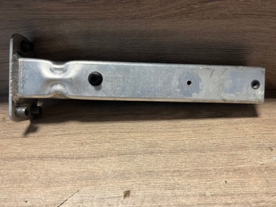 Зона деформації лонжерон права audi a8 d4 4h0 фото №1