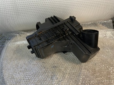 Корпус фільтра повітря citroen c5 ii 2.2 фото №1