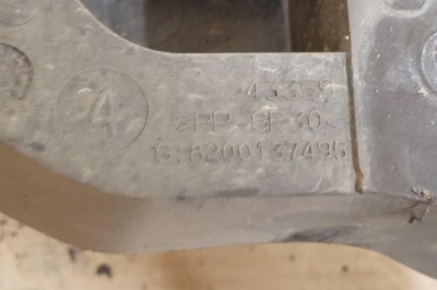 Левый направляющая передний бампера renault grand scénic ii jm0/1_ 8200137495 фото №1