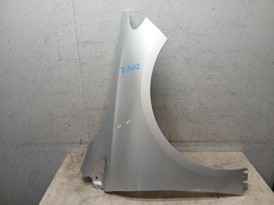 Крила перед правий mercedes b klasa w247 фото №1