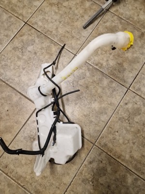 Бак омивача renault clio v 289103103r lub 289100307r фото №1