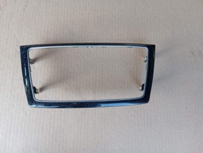 Mercedes gle w166 w292 декоративная  рамка консоли a1666802417 фото №1