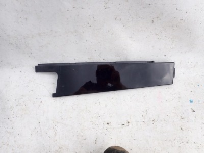 Mercedes a-klasa w176 молдинг двері правий задня фото №1