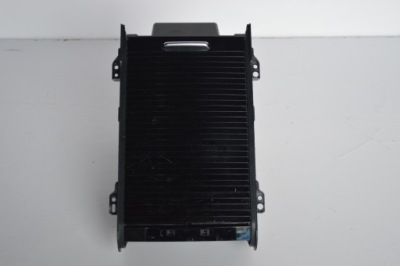 Кронштейн pod кружки land rover discovery sport 0183786 фото №1