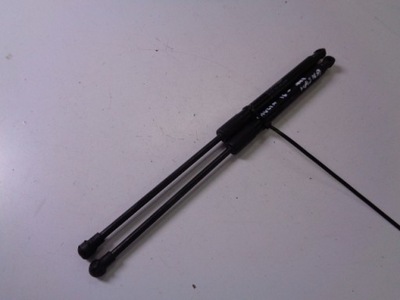 Амортизаторы капот alfa romeo giulia 2016 rok фото №1