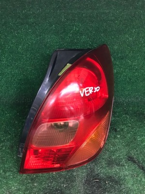 Лампа задня задня права toyota corolla verso eu фото №1
