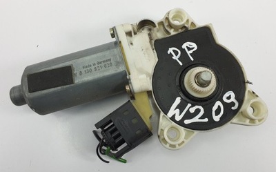 Моторчик стекло правый mercedes w209 a2308200942 фото №1