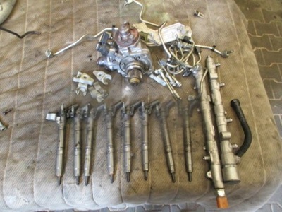 Система топливный audi sq7 057130755al 057130277be фото №1