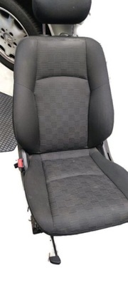 Mercedes w203 сиденье левый перед classic lift фото №1