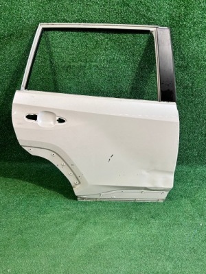 Дверь задние правое toyota rav4 v фото №1