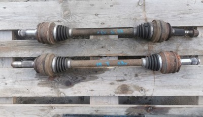 Приводной вал задняя правая левая lexus is iii 300h 2013- фото №1