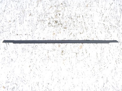 Молдинг ущільнювач зовнішня задня hyundai i20 ii 2014- фото №1