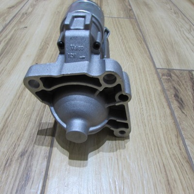 Стартер renault master 2,5 dci 8200225336 фото №1