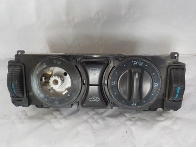 Mercedes w210 2.0d панель кондиционера 2108300185 фото №1