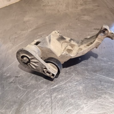 Кронштейн кронштейн генератора cpla10239ac jaguar land rover с натяжитель фото №1