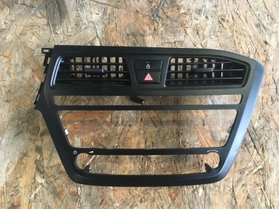 Hyndai i20 ii 15-18 панель рамка решётка радио обдув europa фото №1