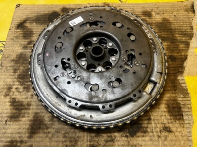 Колесо маховик двомасовий renault espace vi austral 1.2 e-tech фото №1