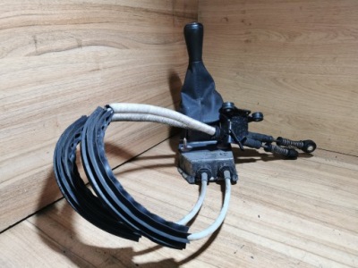 Домкрат передач fabia i 1.9 tdi 6q0711049 фото №1