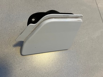 Renault master iii кришка заливна горловина adblue фото №1