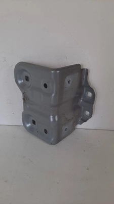 Кронштейн кронштейн крила лівий renault captur ii фото №1