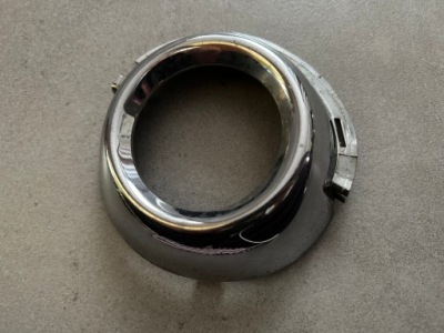 Хром рамка противотуманной фары правая 9653589477 peugeot 307 lift фото №1