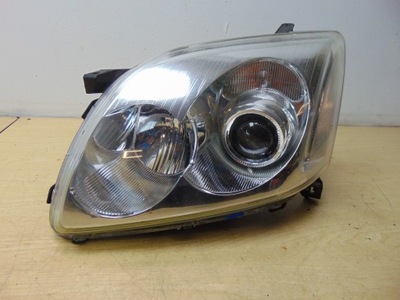 Лампа левая перед toyota avensis t25 europa фото №1