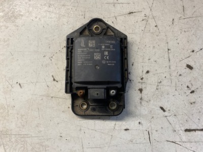 Nissan leaf ii модуль блок управления 284k1 5sa0a фото №1