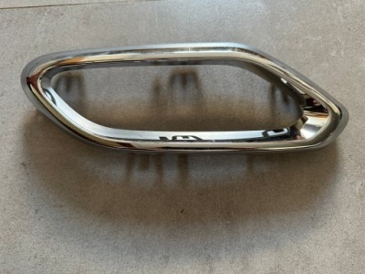 Хром вихлоп правий a2548858400 mercedes glc w245 фото №1