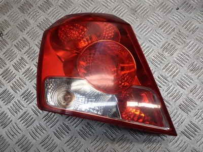 FARO IZQUIERDA PARTE TRASERA CHEVROLET KALOS T200 30-0266L  