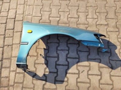 Toyota corolla e10 htb крыло правый передний фото №1