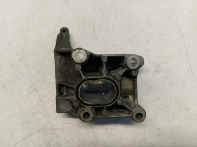 Audi a6 c7 allroad кронштейн компрессора кондиционер фото №1