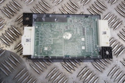 Модуль блок керування запалювання mercedes w167 a1679003504 фото №1