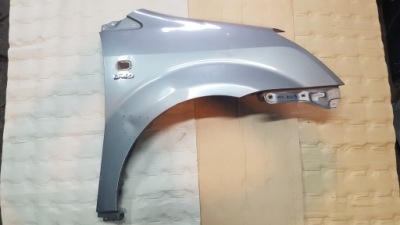 Toyota corolla verso 04-08 крыло правый 4s0 фото №1