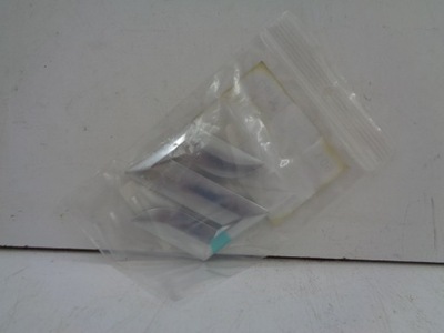 Suzuki grand vitara ii эмблема значок фото №1