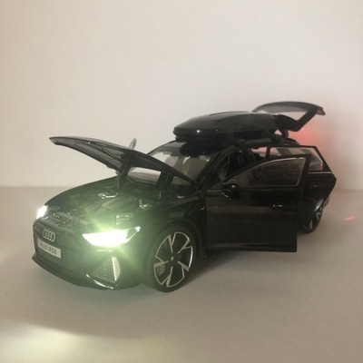 model Audi RS6 C8 1:32 otwierane drzwi LED dźwięk prezent dla chłopca