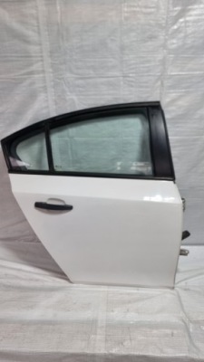 Дверь задняя правое chevrolet cruze i sedan полный gcb фото №1