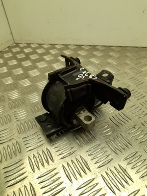 Підвіска двигуна škoda rapid 2014 6rf139555d фото №1