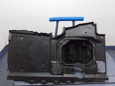 Grand cherokee wk2 бардачок пол правый фото №1