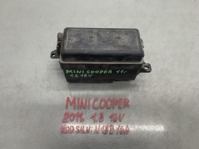 Mini cooper r56 коробка запобіжників 9213372 фото №1